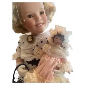 Vintage Shirley Temple Doll by Danbury Mint "All Dolled Up" by Elke Hutchens. 19